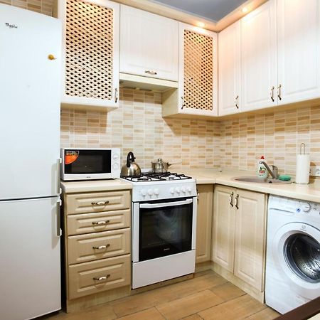 Sweet Home Apartment Kyiv Exterior photo